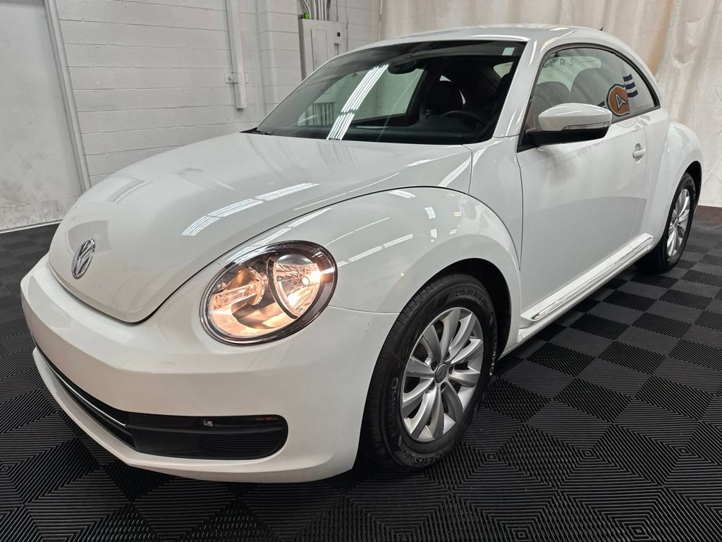 Used 2019 Volkswagen Beetle 2.0T S FWD image 4