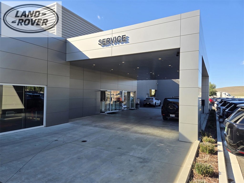 Used 2024 Land Rover Range Rover Sport image 33