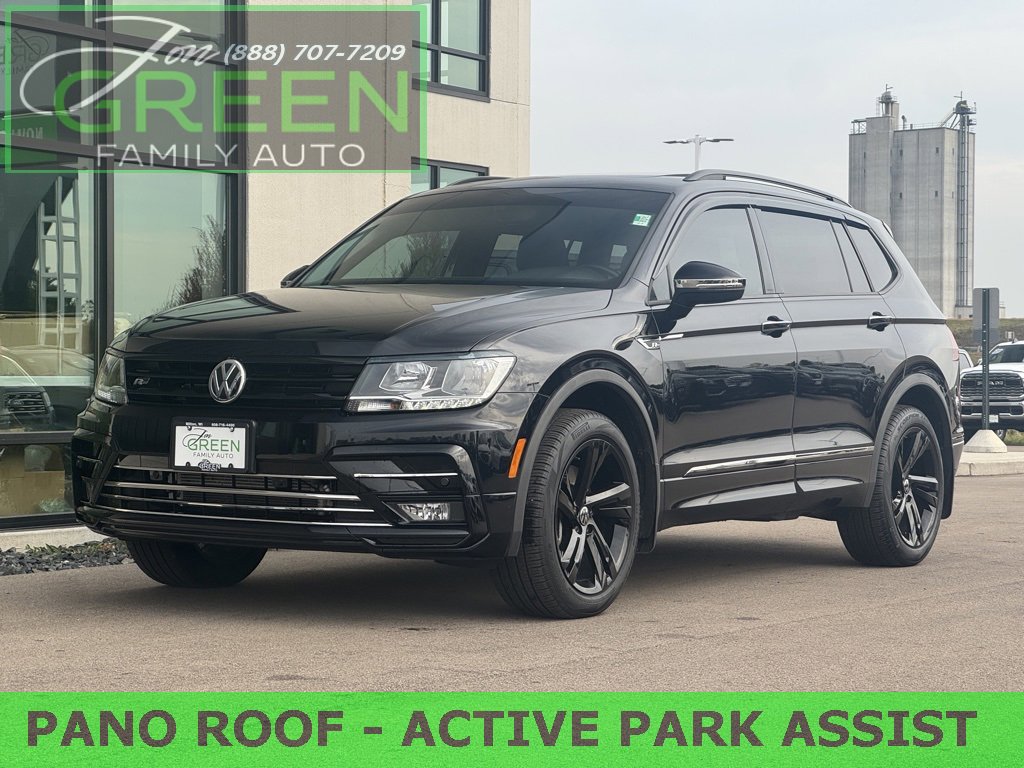 Used 2021 Volkswagen Tiguan SE R-Line image 1