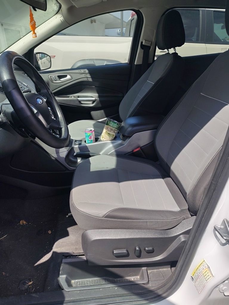 Used 2014 Ford Escape SE FWD image 14