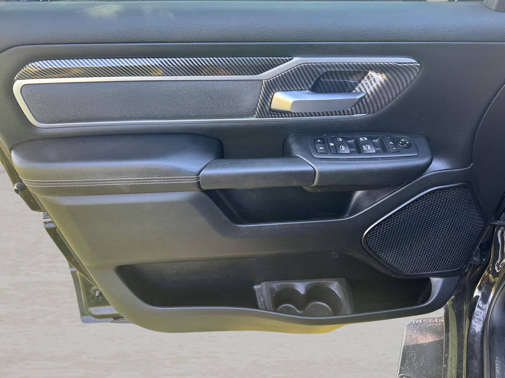 Used 2021 RAM 1500 Big Horn AWD/4WD image 12