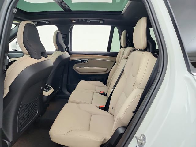 New 2026 Volvo XC90 B5 Plus w/ Protection Package image 28