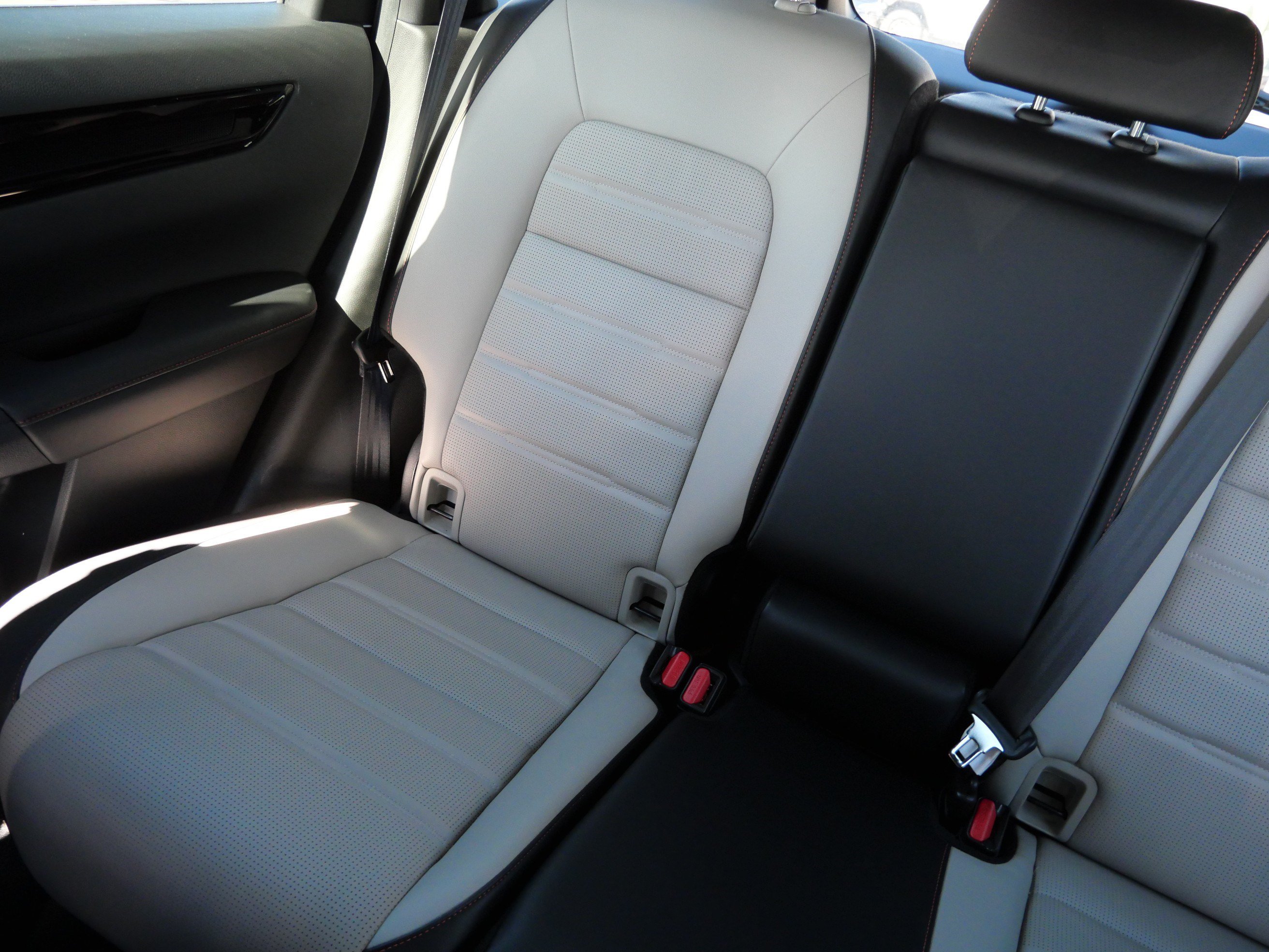 Used 2023 Honda CR-V Sport Touring image 12