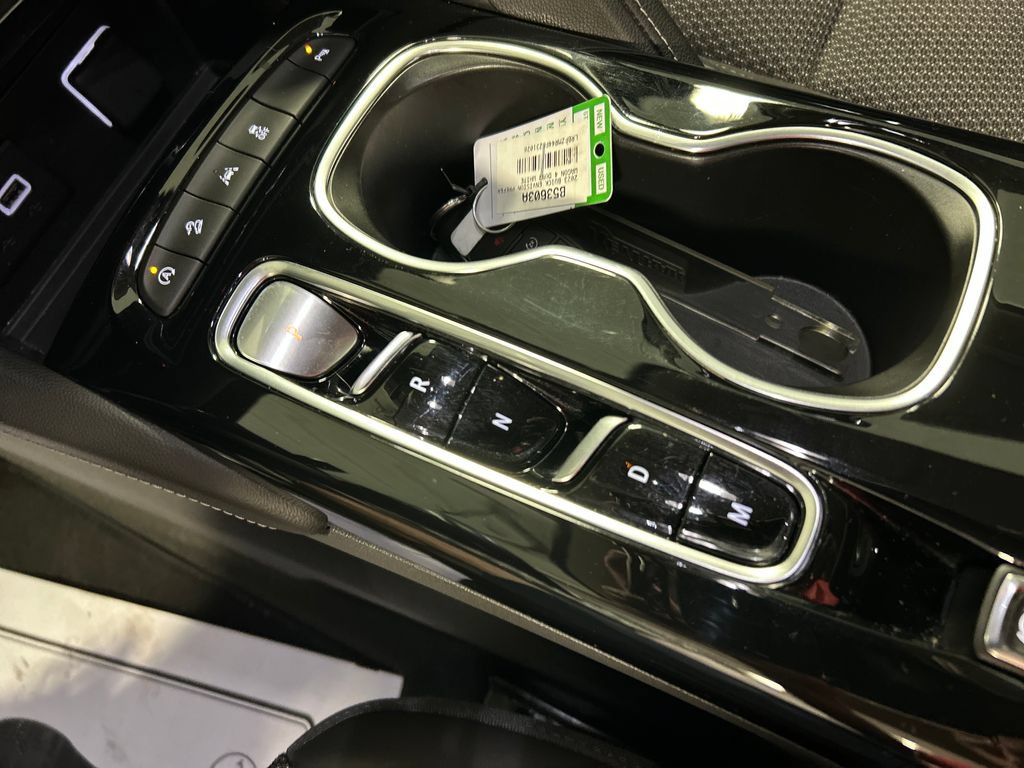 Used 2023 Buick Envision Preferred w/ Sport Touring Package AWD/4WD image 20
