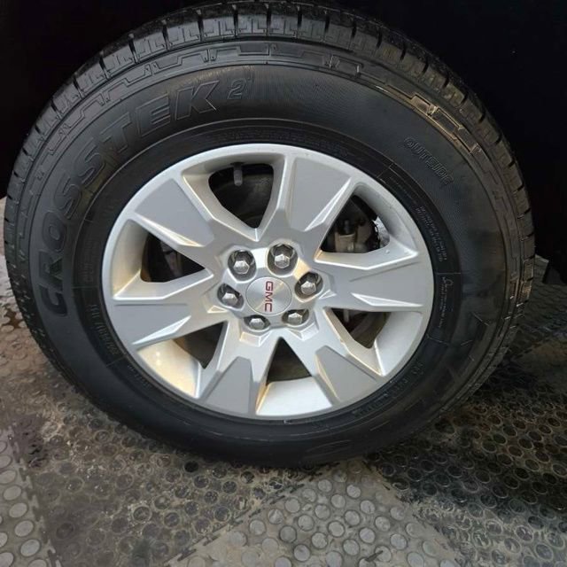 Used 2018 GMC Canyon SLE w/ SLE Convenience Package image 41