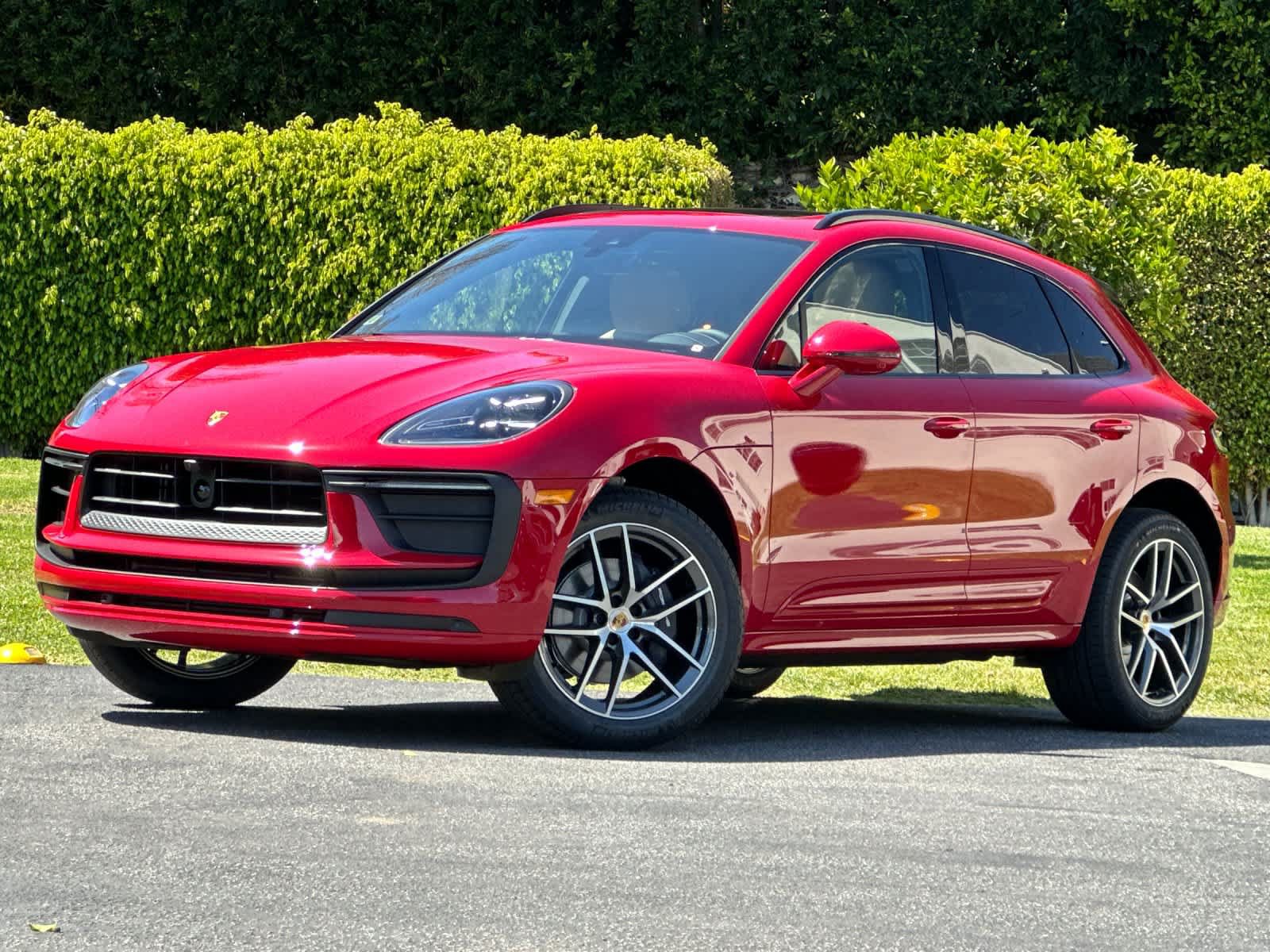 New 2026 Porsche Macan AWD/4WD video 1
