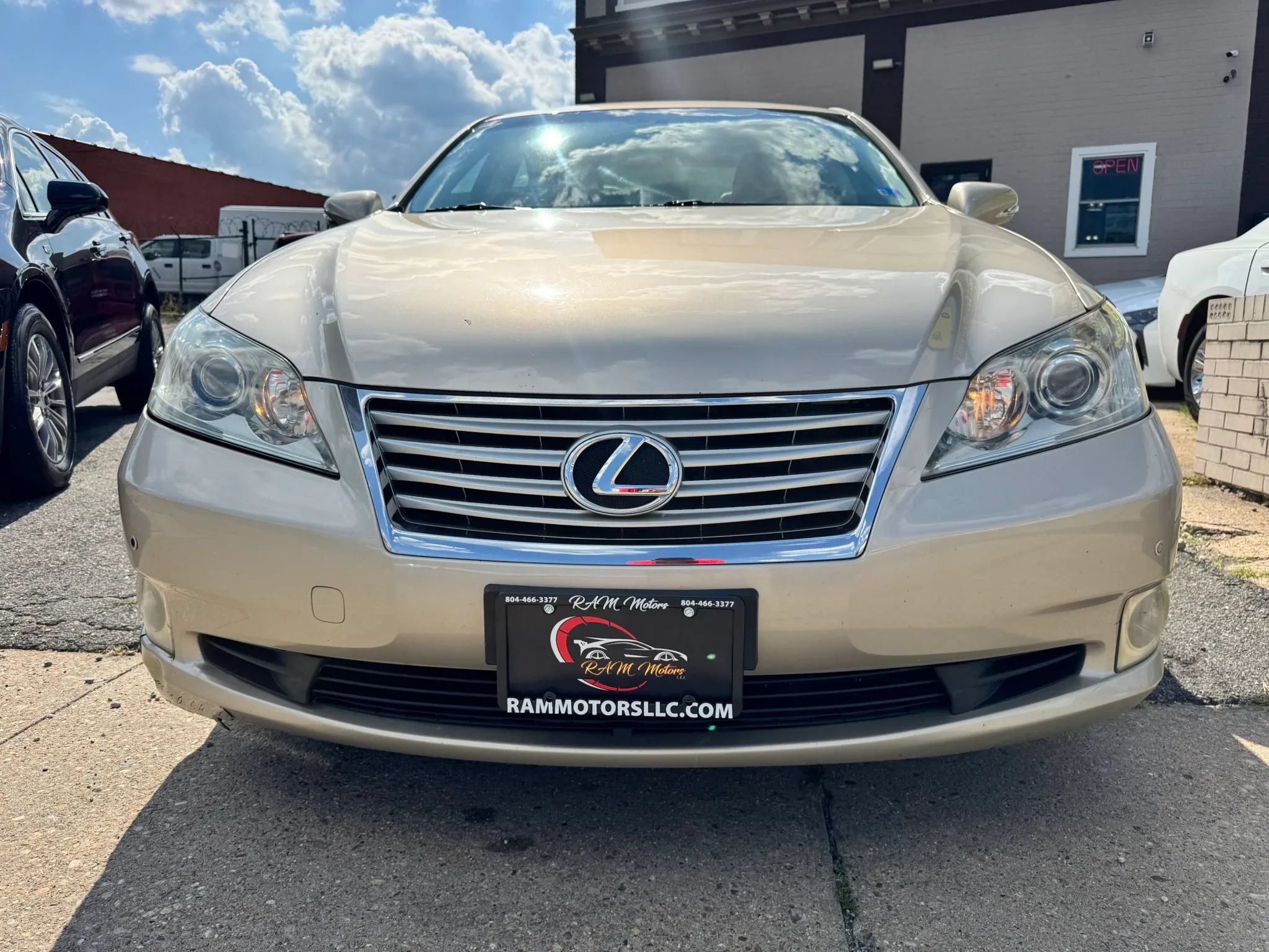 Used 2010 Lexus ES 350 FWD image 8