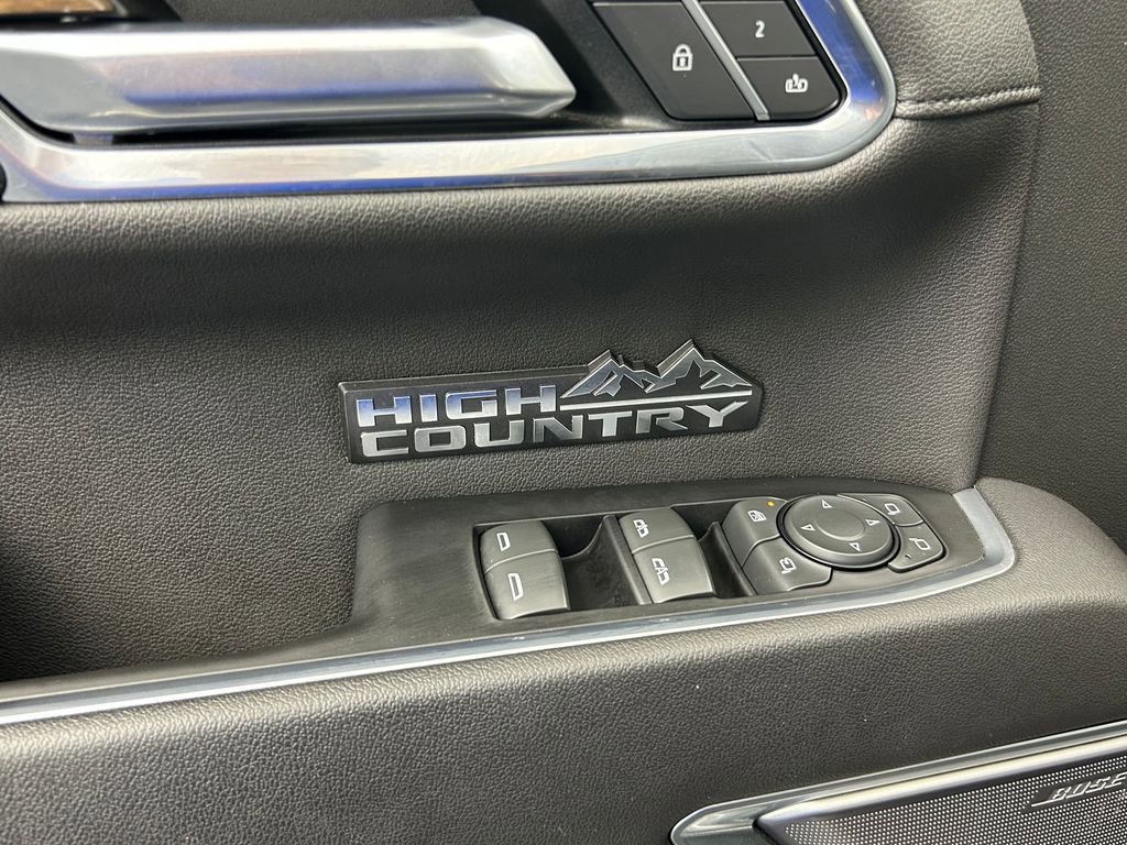 Used 2022 Chevrolet Silverado 1500 High Country image 13