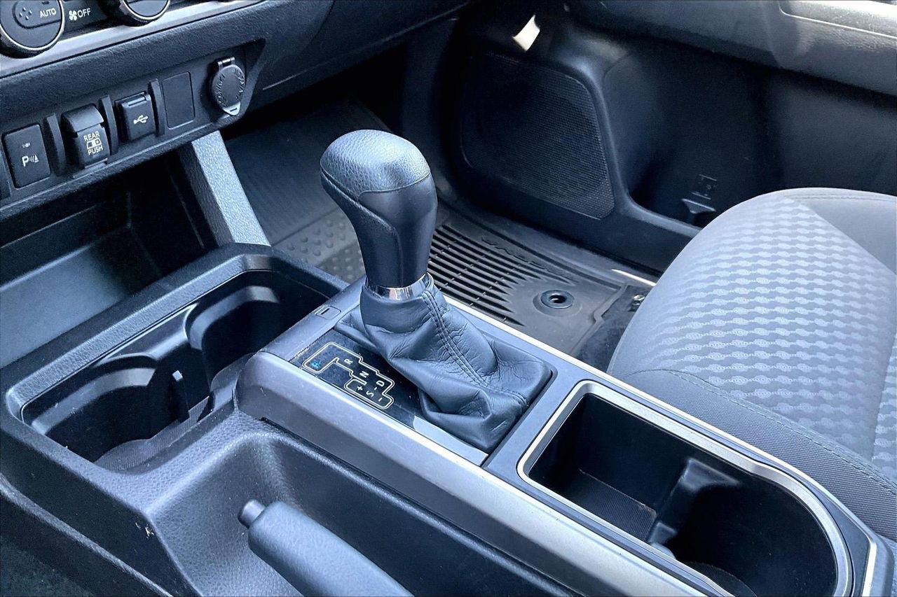Used 2023 Toyota Tacoma SR5 RWD image 30