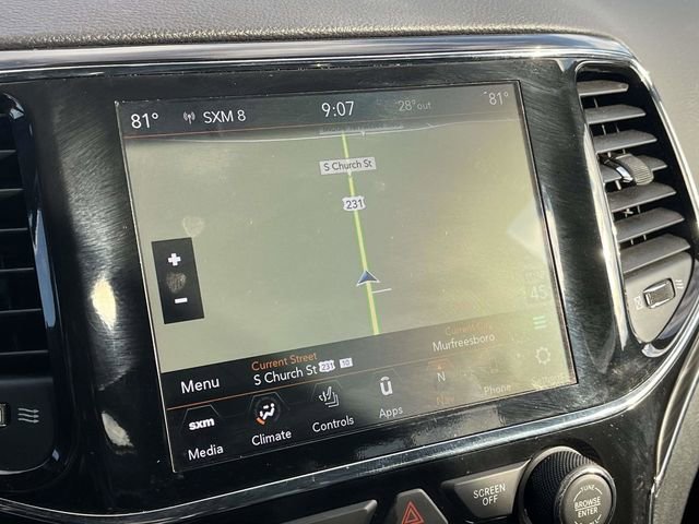 Used 2022 Jeep Grand Cherokee Limited image 30