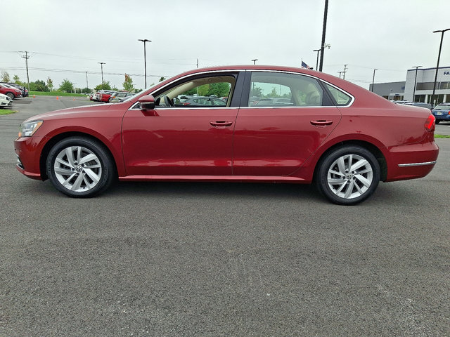 Used 2018 Volkswagen Passat 2.0T SE FWD image 4
