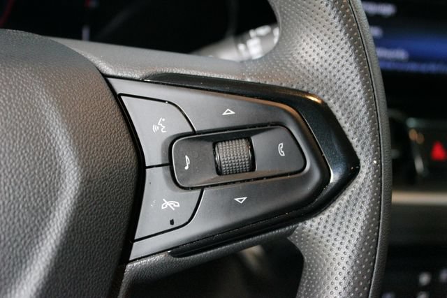 Certified 2025 Chevrolet TrailBlazer LT AWD/4WD image 16