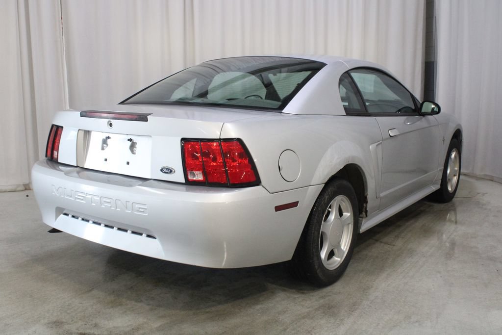 Used 2003 Ford Mustang Coupe RWD image 20