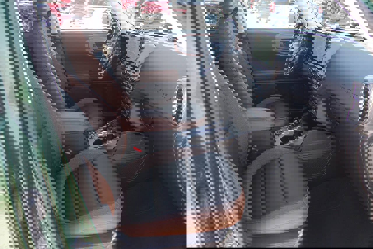 Certified 2025 Ford Bronco Sport Outer Banks w/ Outer Banks Tech Package+ image 24