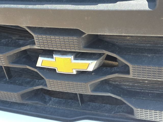 Used 2023 Chevrolet Silverado 1500 W/T w/ Trailering Package AWD/4WD image 13