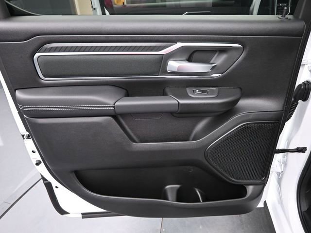 New 2026 RAM 1500 4x4 Crew Cab image 35