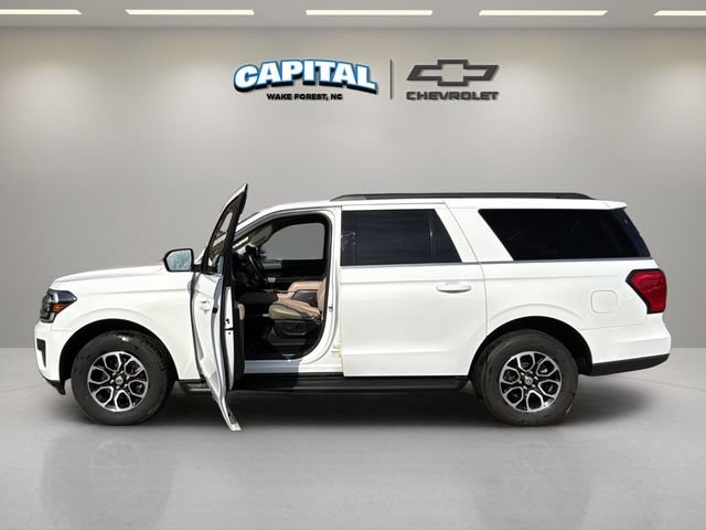 Used 2024 Ford Expedition Max XLT AWD/4WD image 13