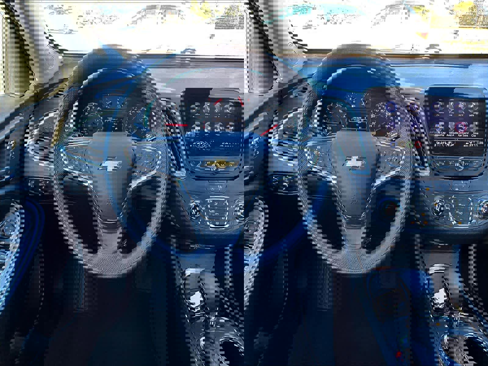 Used 2024 Chevrolet Malibu LT image 17