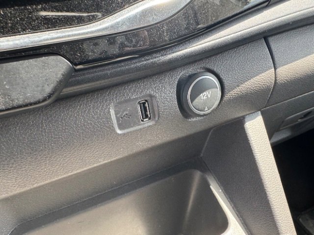 Used 2023 Ford Transit 350 XLT image 36