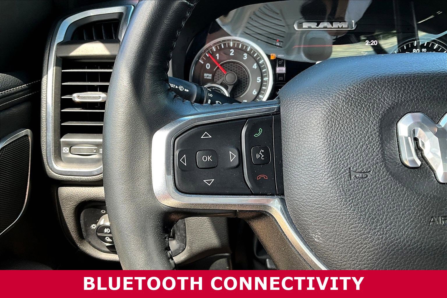 Used 2023 RAM 1500 Laramie AWD/4WD image 11