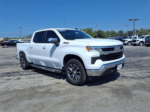 Used 2024 Chevrolet Silverado 1500 LT w/ All Star Edition Plus image 3