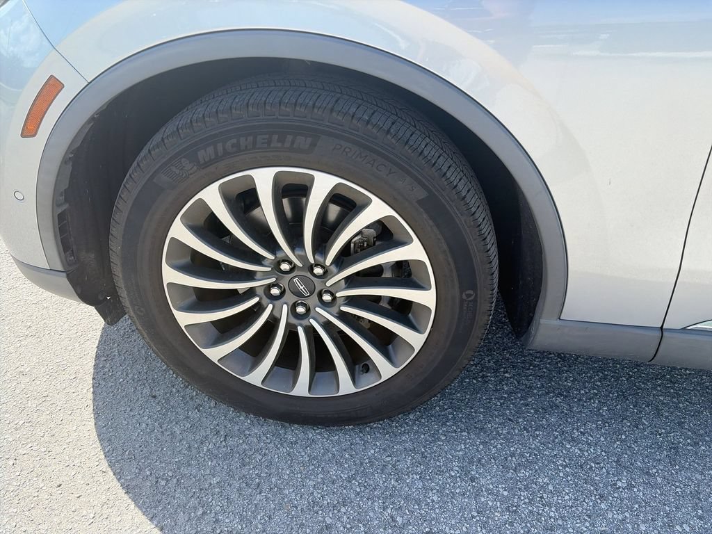 Used 2021 Lincoln Aviator Reserve RWD image 14