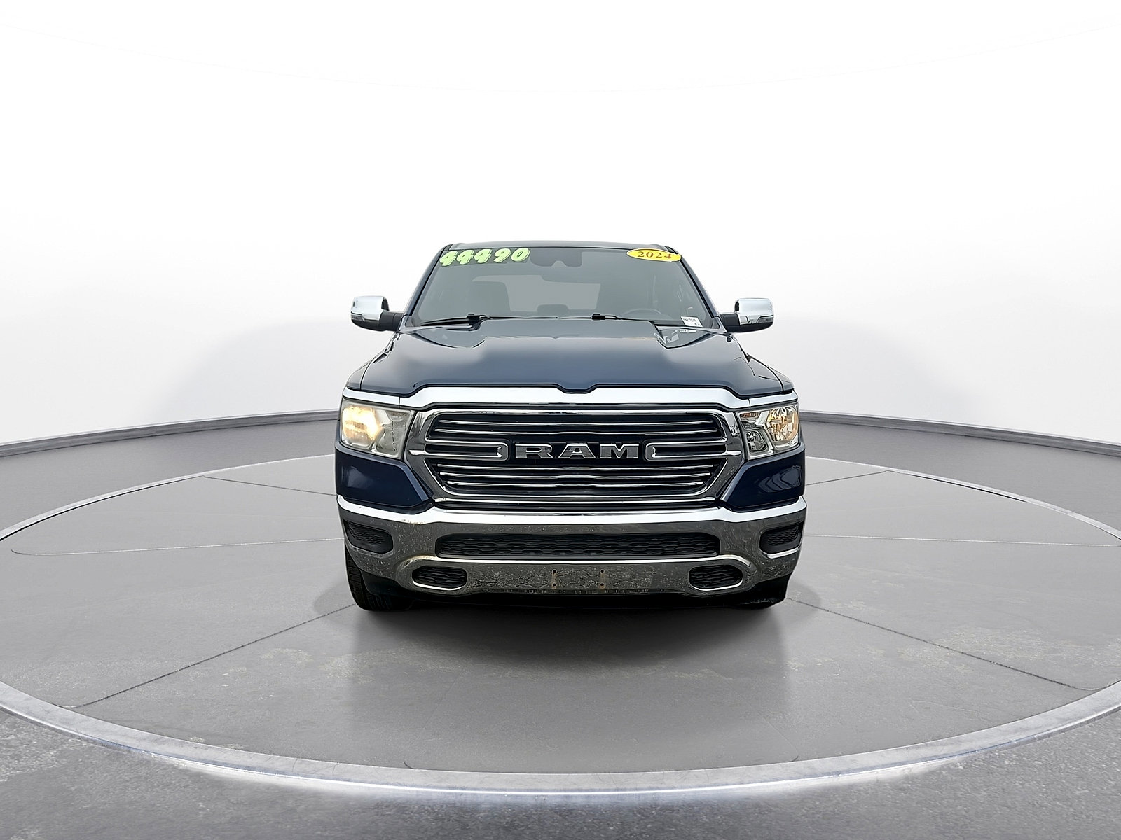 Used 2024 RAM 1500 Laramie RWD video 3