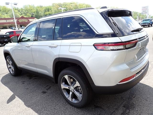 New 2025 Jeep Grand Cherokee Limited image 3