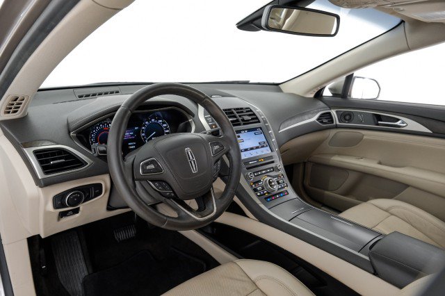 Used 2019 Lincoln MKZ Reserve FWD image 14