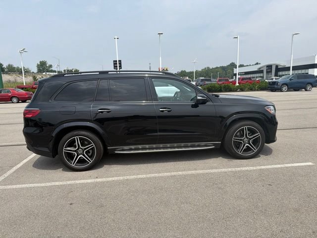 Used 2024 Mercedes-Benz GLS 450 4MATIC image 7