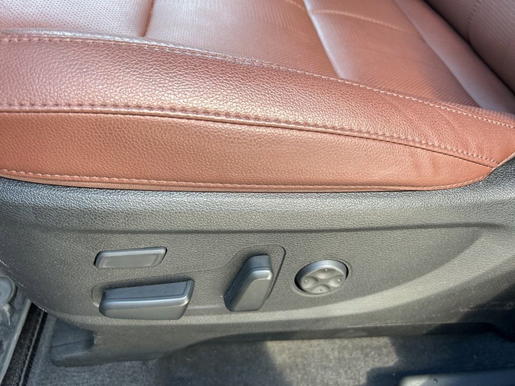 Used 2024 Kia Telluride SX image 10