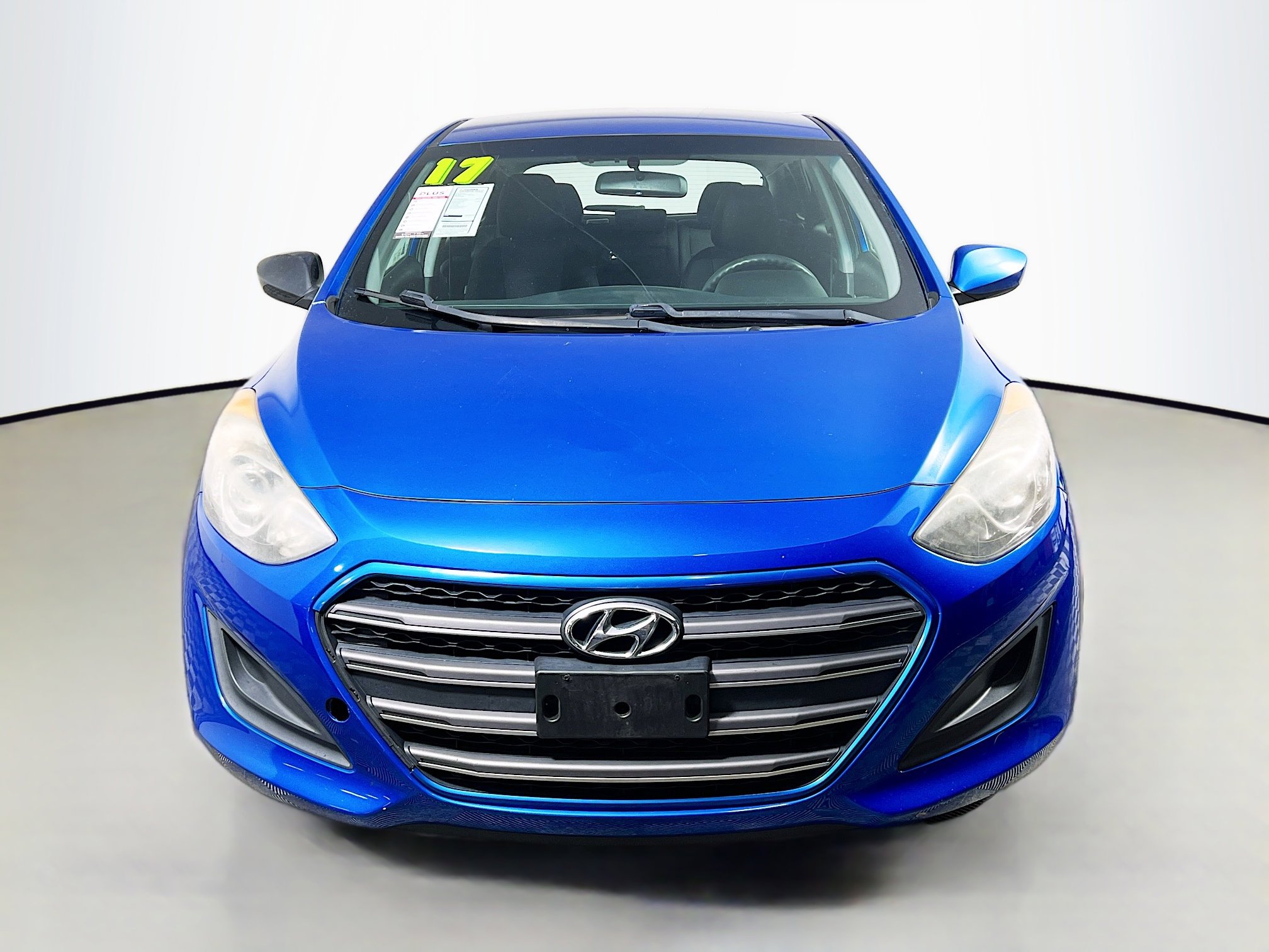Used 2017 Hyundai Elantra GT image 11