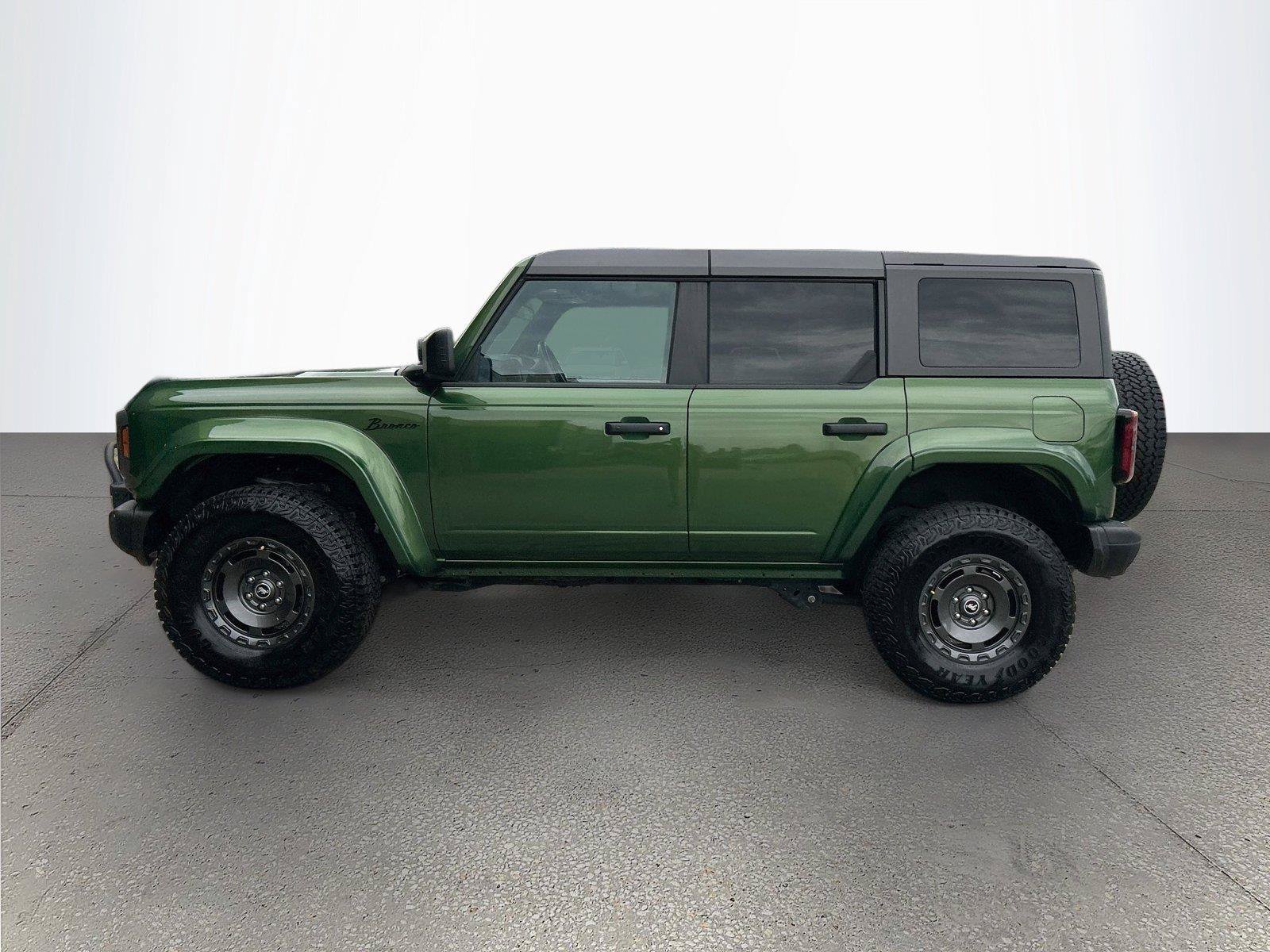 Used 2025 Ford Bronco Badlands w/ Sasquatch Package AWD/4WD image 7
