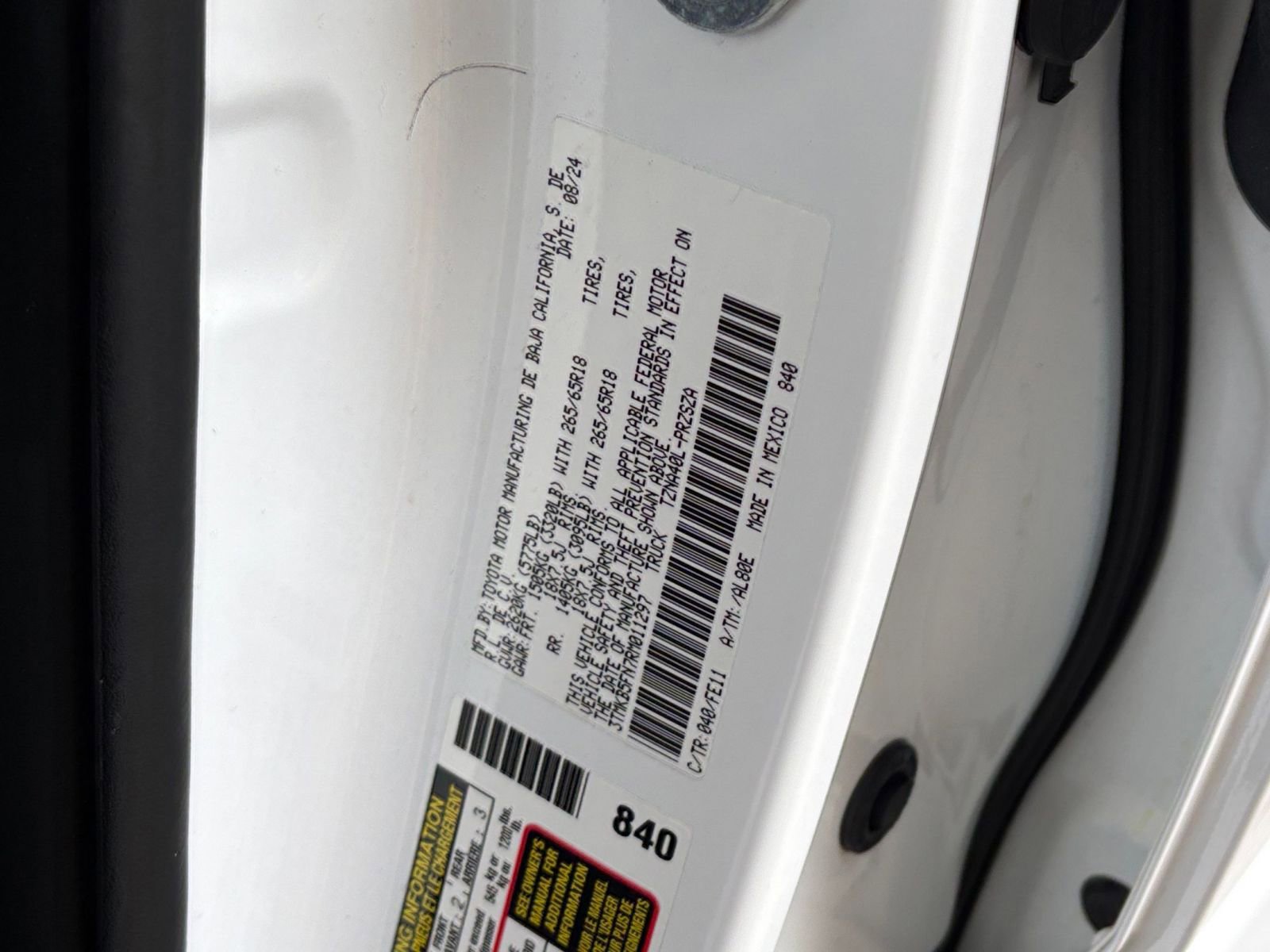 Used 2024 Toyota Tacoma TRD Sport image 30