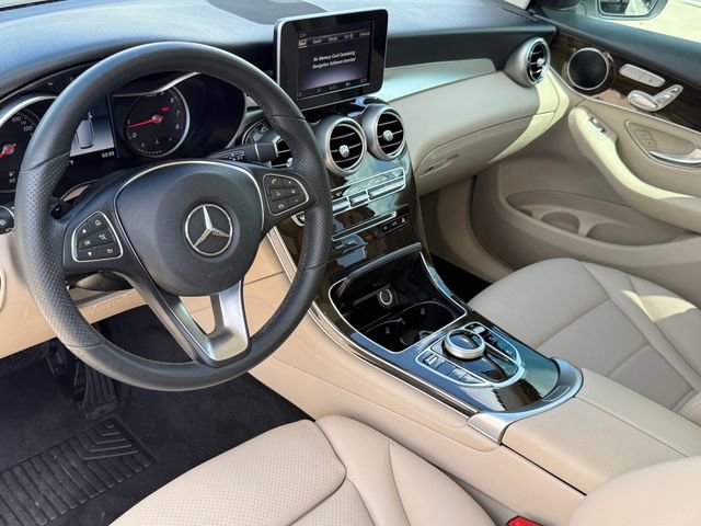 Used 2019 Mercedes-Benz GLC 300 image 8
