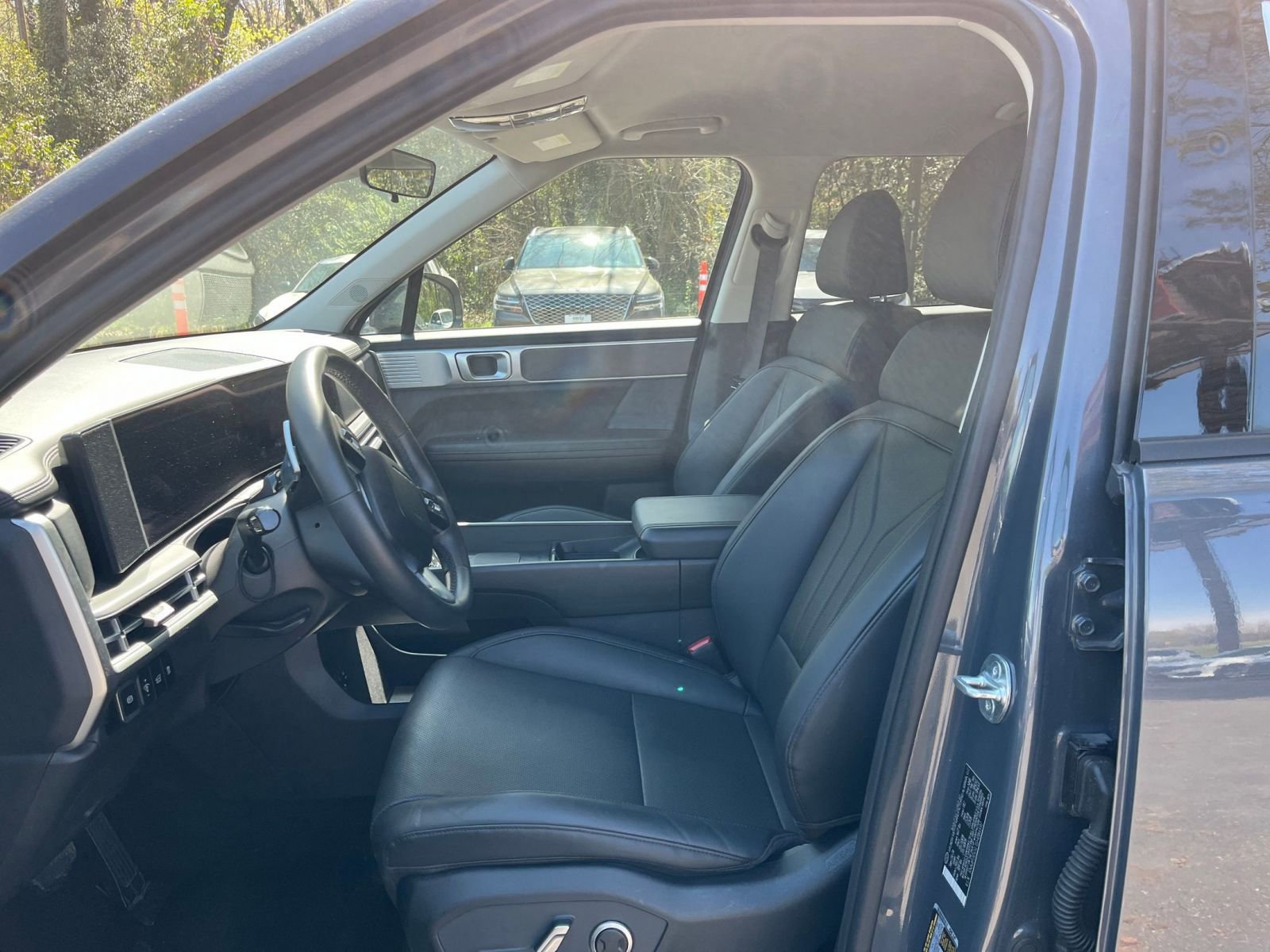 Used 2025 Hyundai Santa Fe SEL image 28