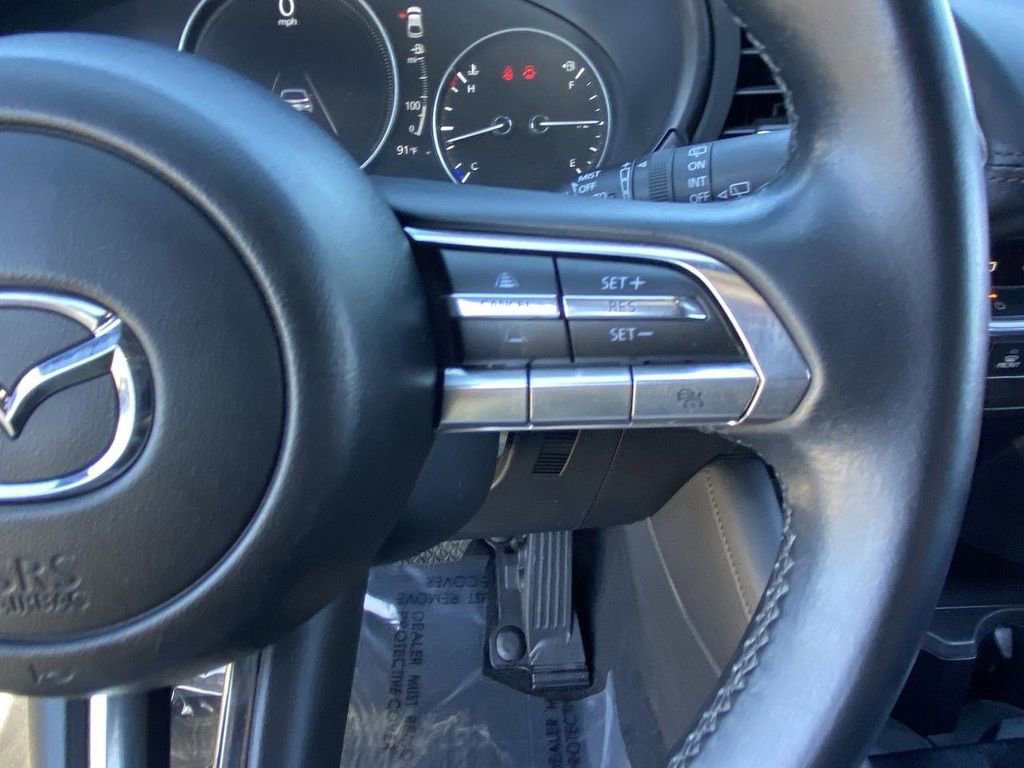 Used 2022 MAZDA MAZDA3 s image 21