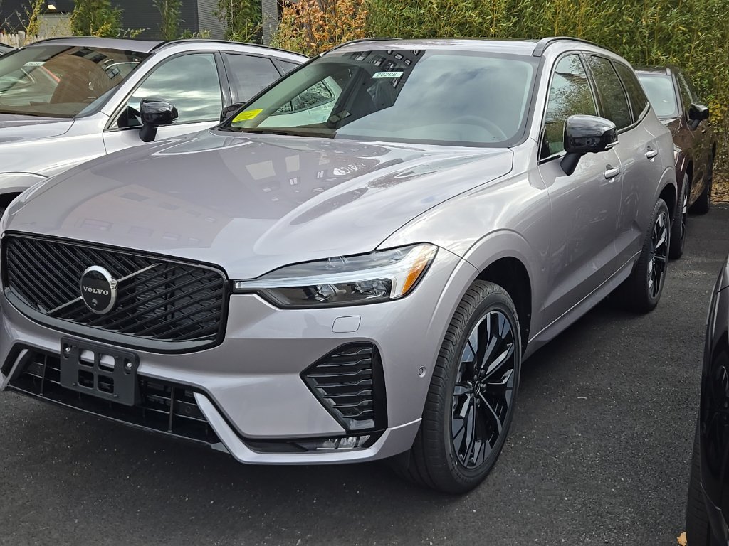 New 2026 Volvo XC60 B5 Plus w/ Climate Package AWD/4WD image 7