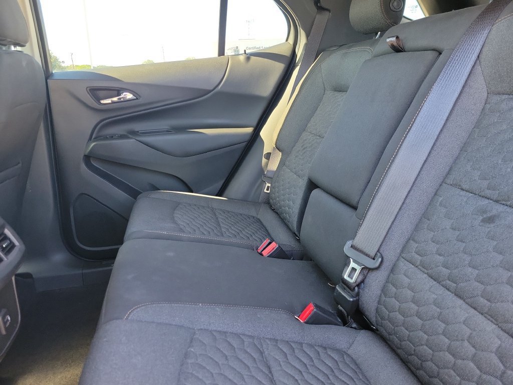 Used 2020 Chevrolet Equinox LT FWD image 11