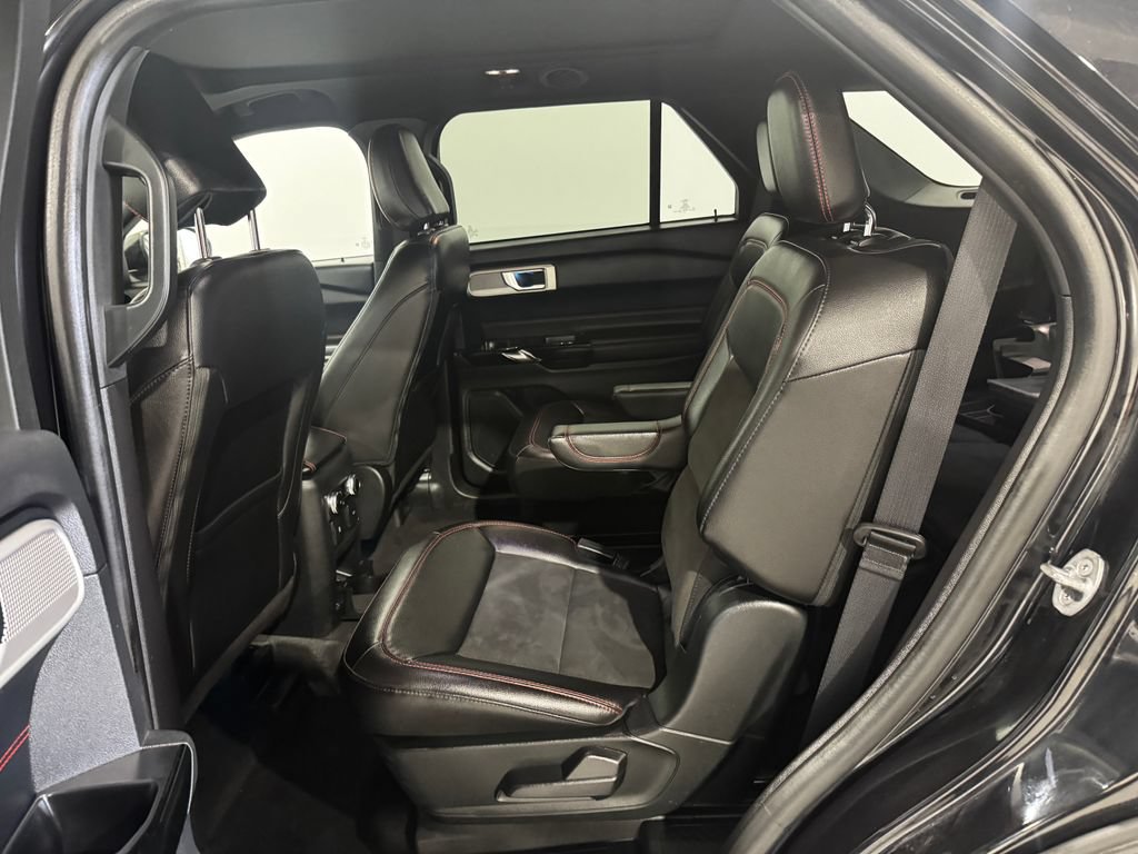Used 2022 Ford Explorer ST-Line w/ Class IV Trailer Tow Package AWD/4WD image 19