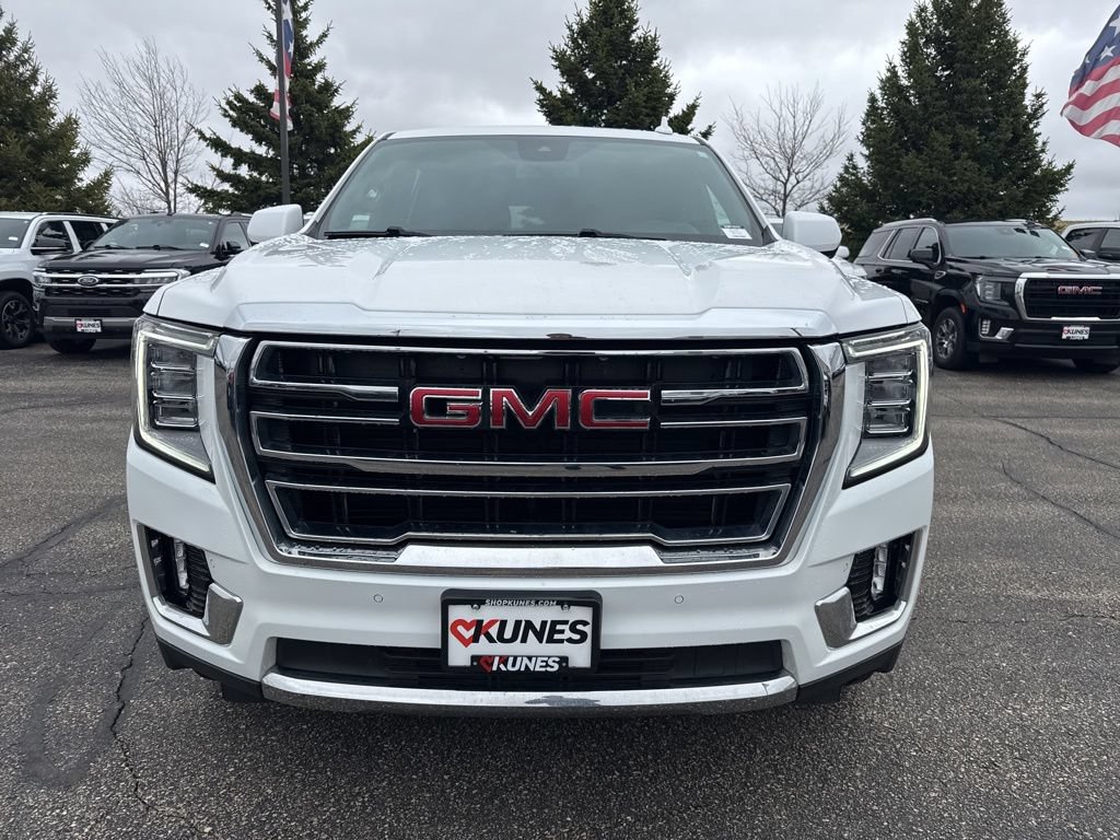 Used 2024 GMC Yukon SLT AWD/4WD image 9
