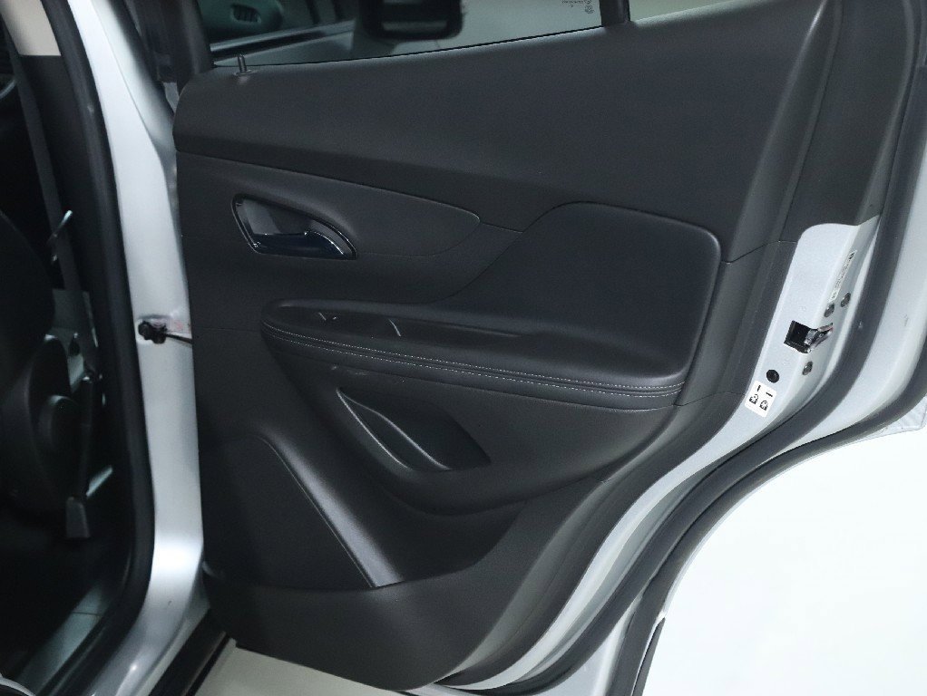 Used 2019 Buick Encore Preferred image 30