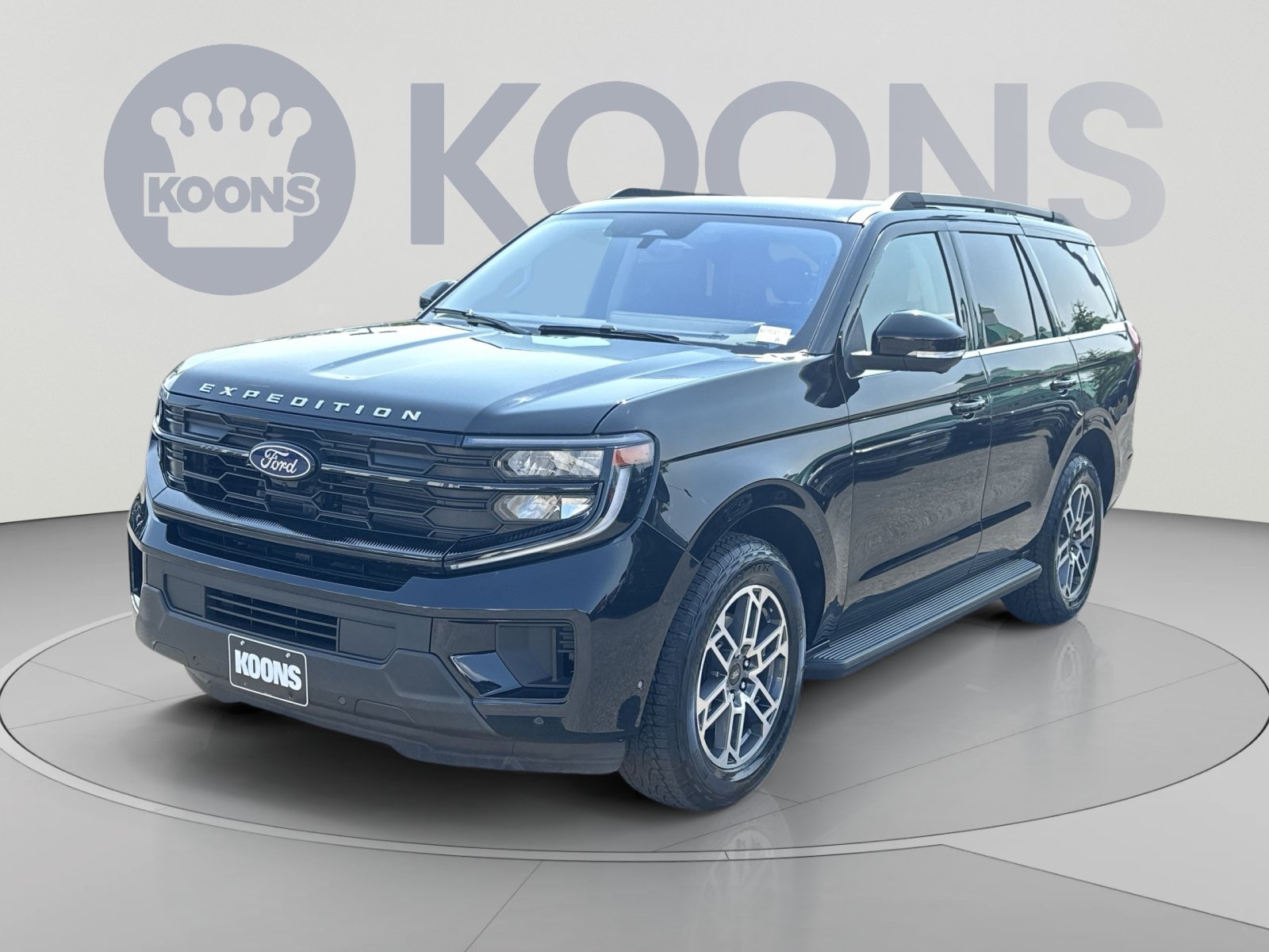 Certified 2025 Ford Expedition Active AWD/4WD image 1