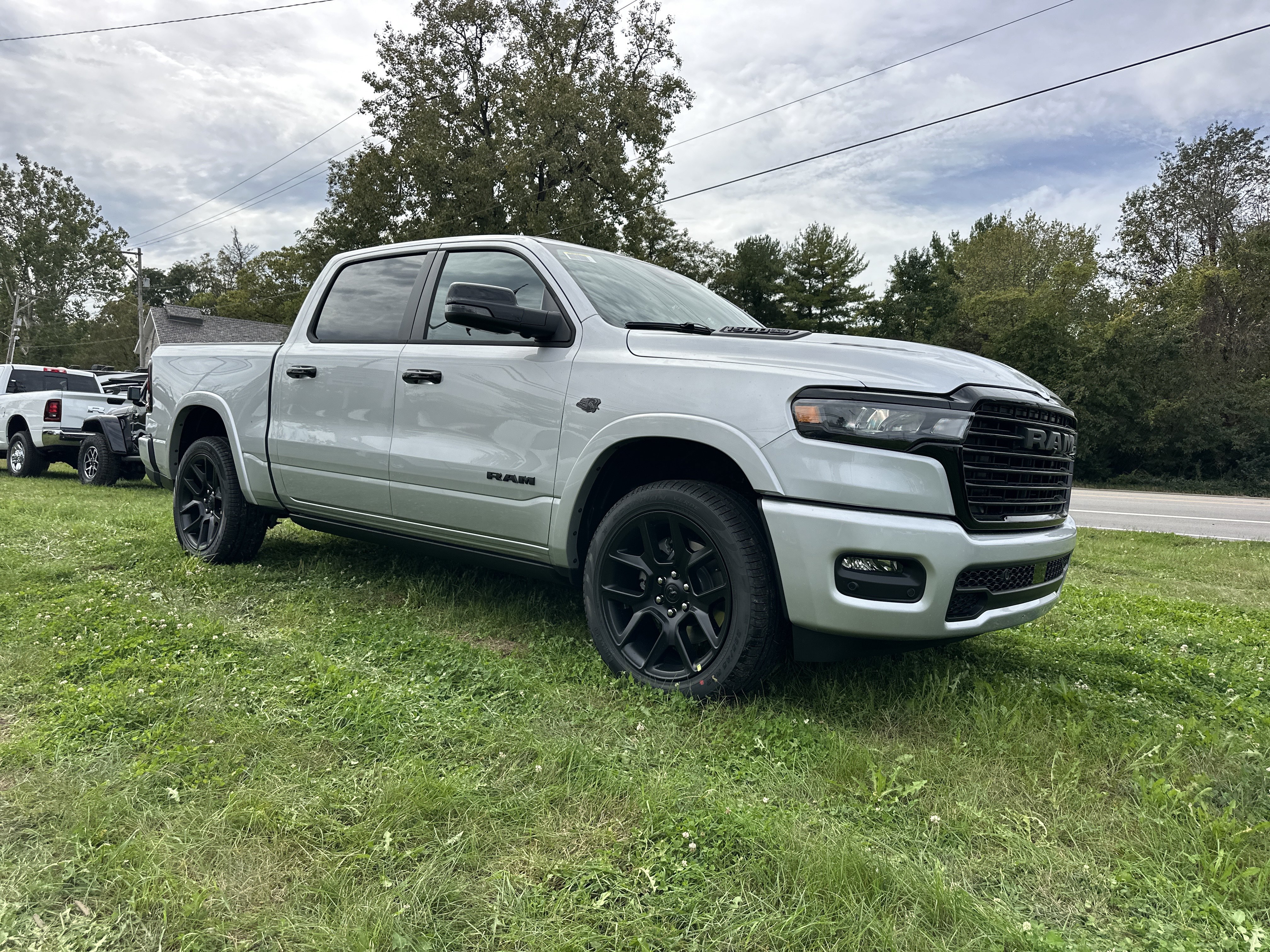 New 2027 RAM 1500 Laramie AWD/4WD image 23
