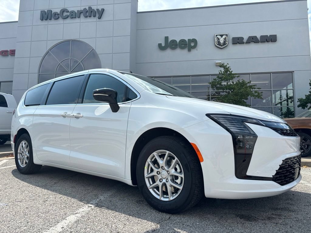 New 2027 Chrysler Pacifica Select FWD image 1
