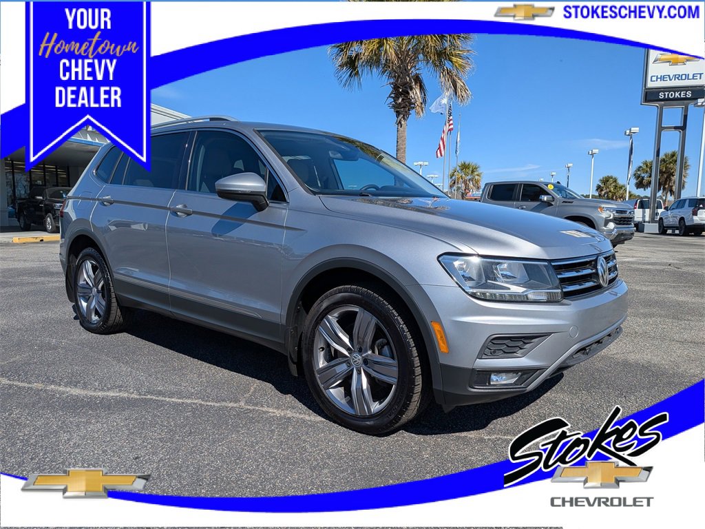 Used 2020 Volkswagen Tiguan SEL image 1