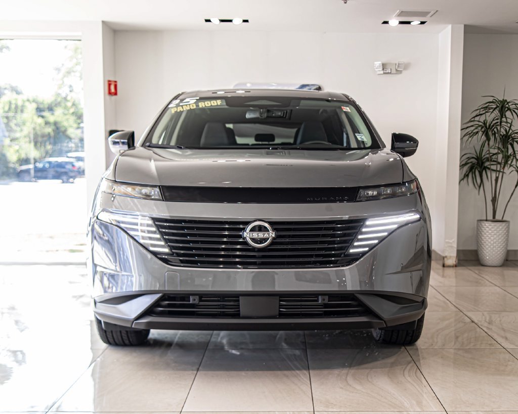 Used 2025 Nissan Murano SL AWD/4WD image 2