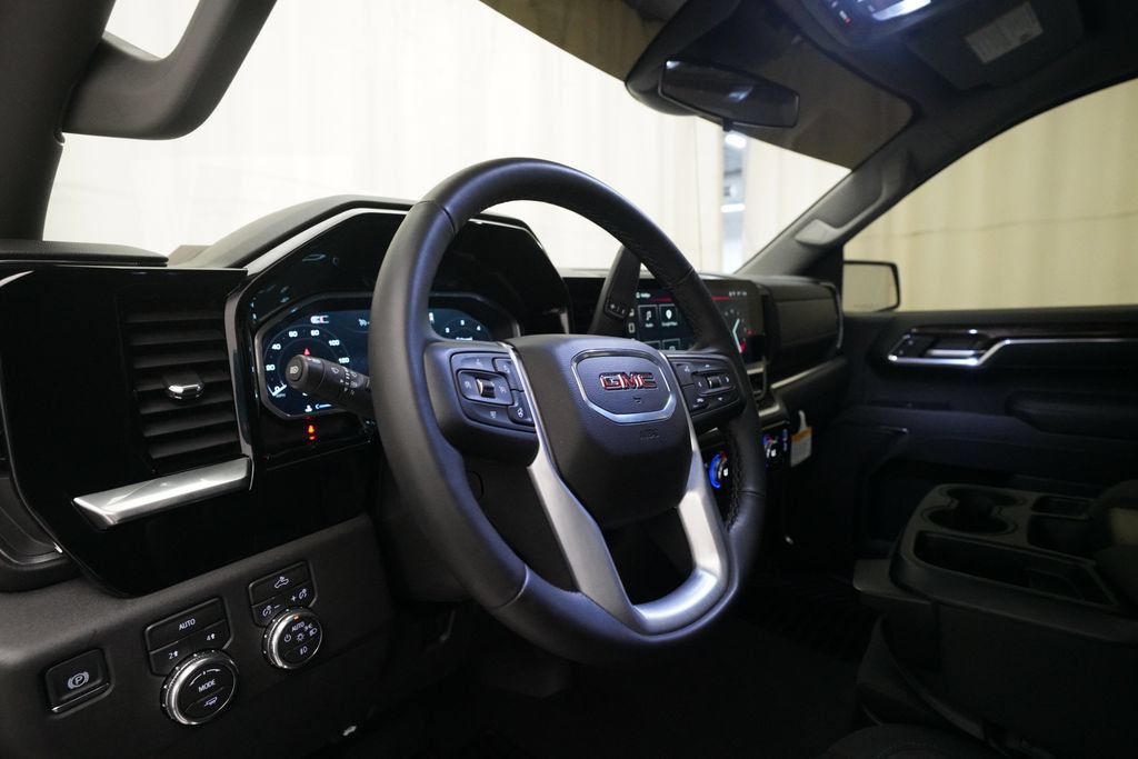 Used 2026 GMC Sierra 1500 Elevation AWD/4WD image 8