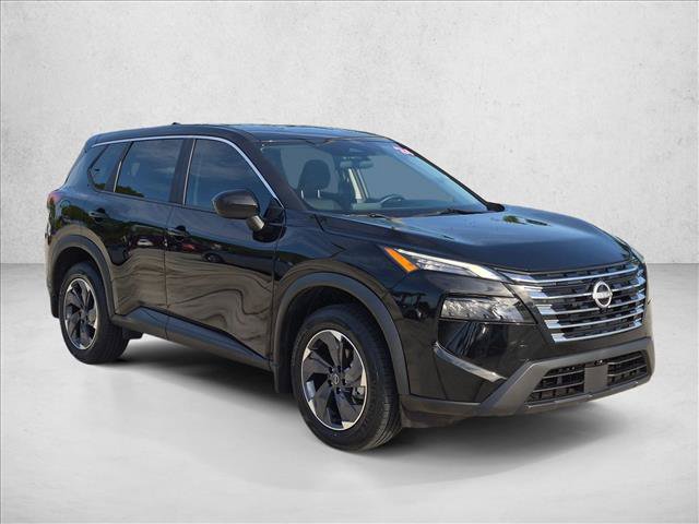 Used 2024 Nissan Rogue SV FWD image 3