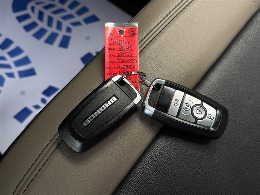 Used 2021 Ford Bronco Wildtrak image 38